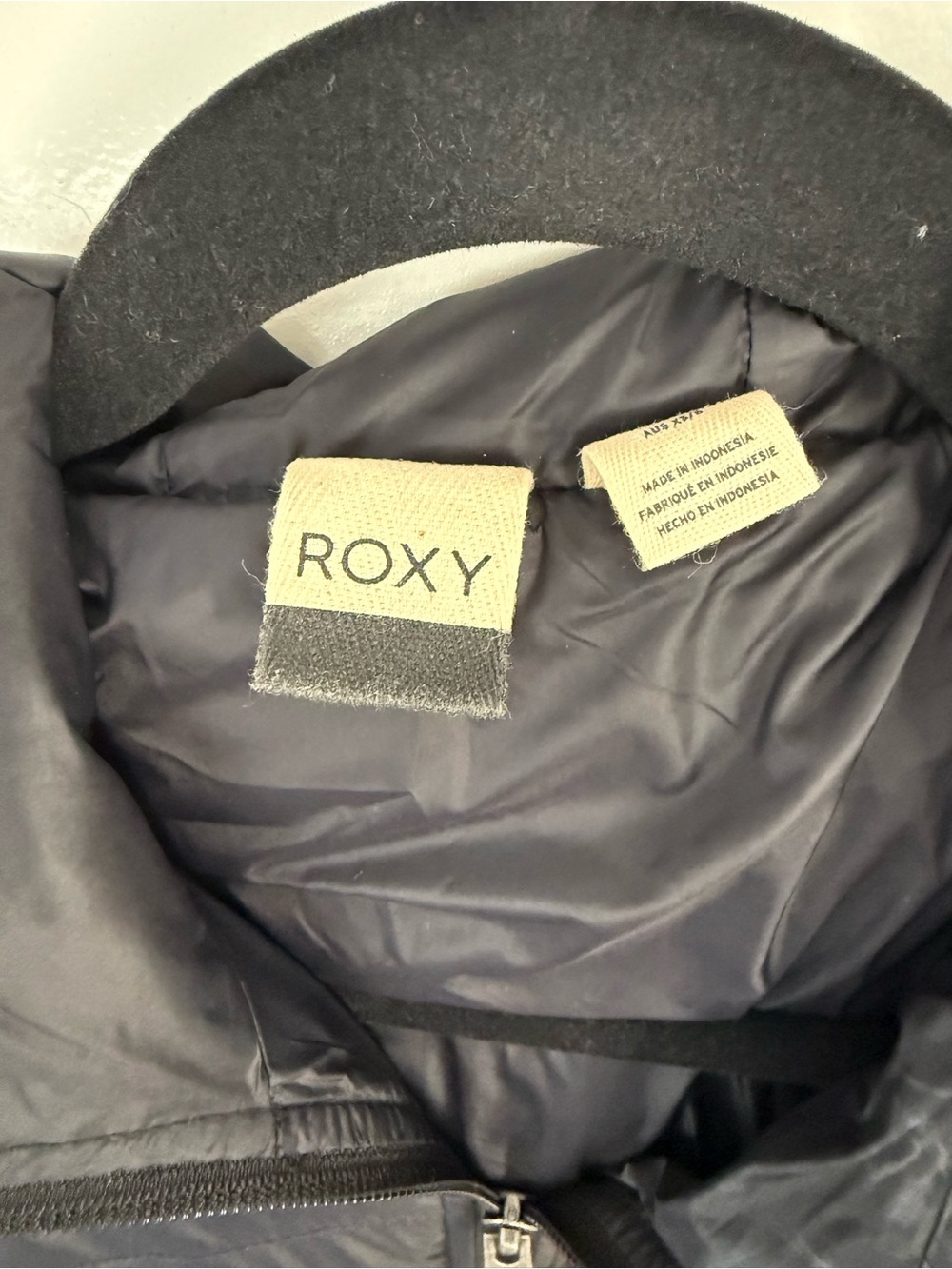 Roxy jacket - Picture 3 of 5